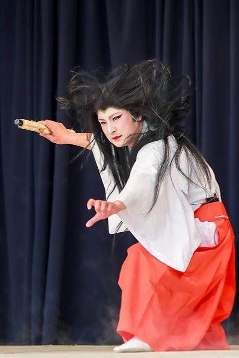 羽佐竹神楽団の活動風景4