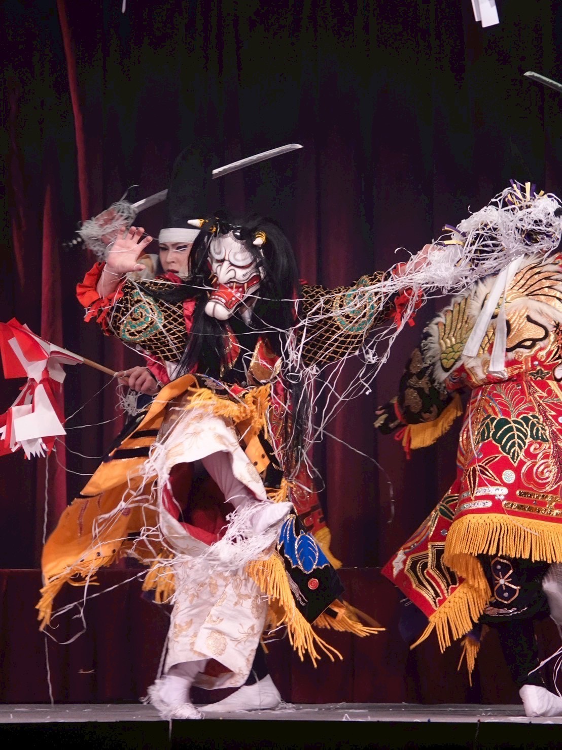 羽佐竹神楽団の活動風景6