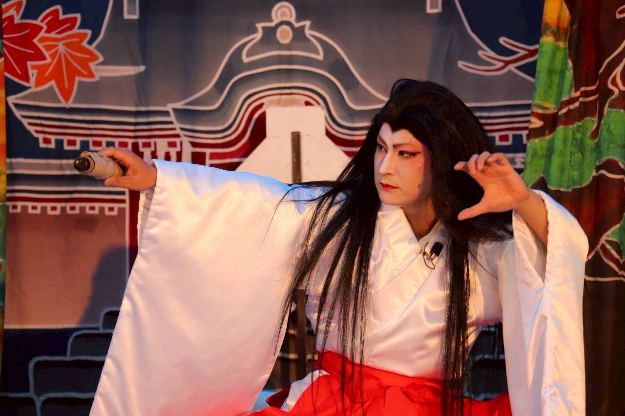 羽佐竹神楽団の活動風景8