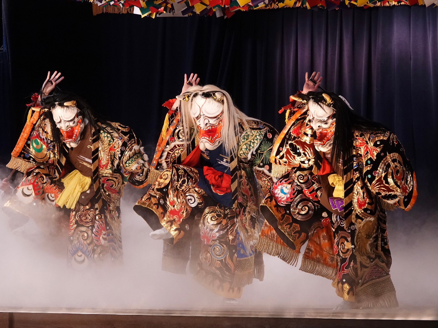 羽佐竹神楽団の活動風景13