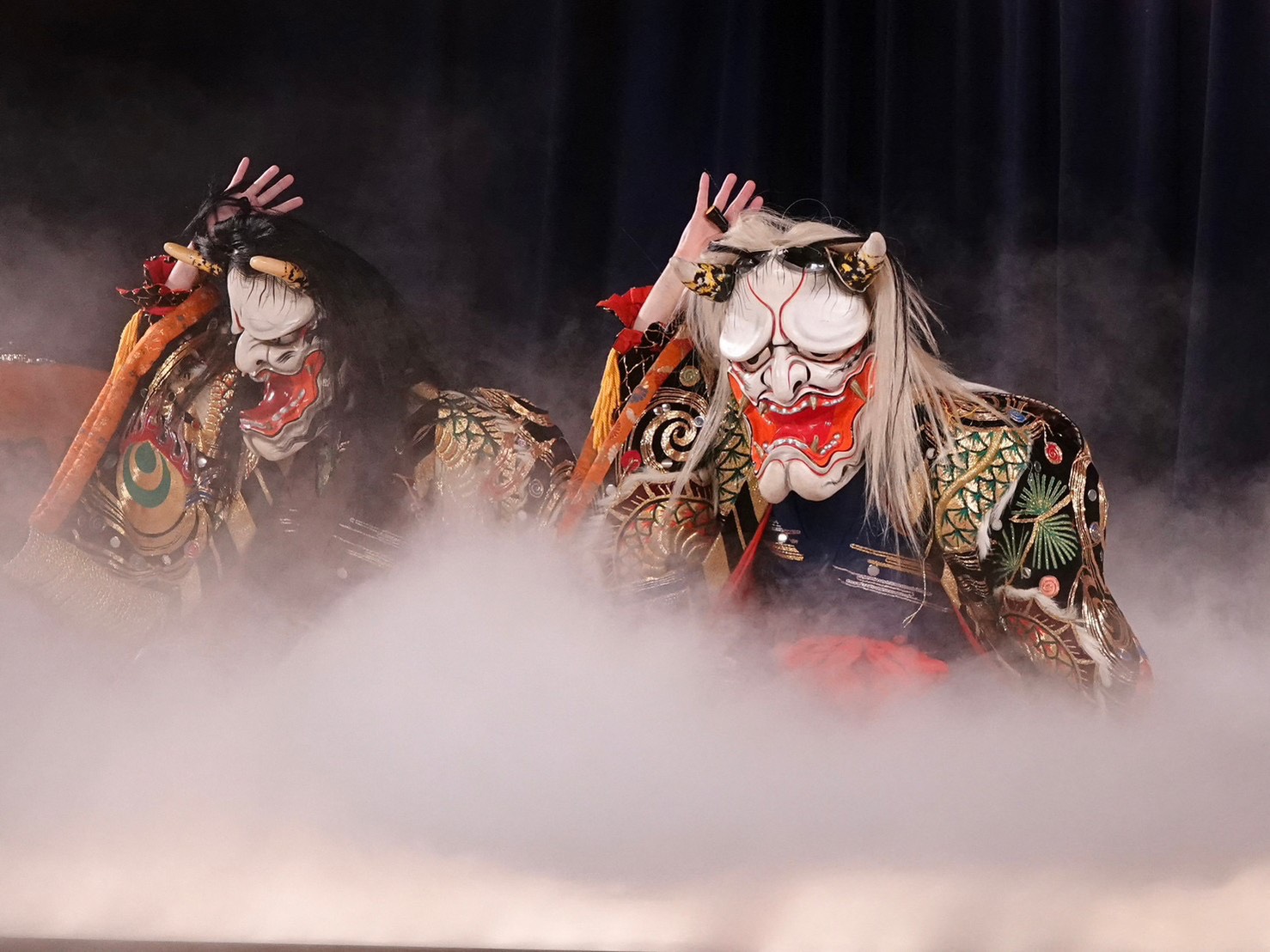 羽佐竹神楽団の活動風景15