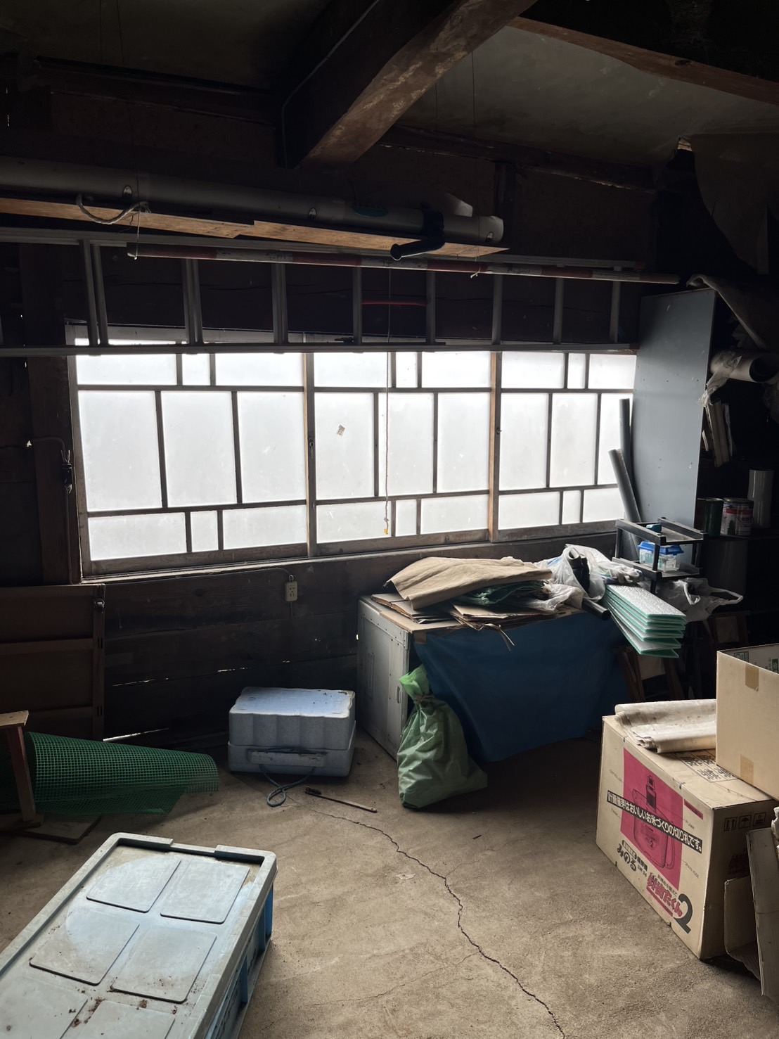 施工前 内装窓際